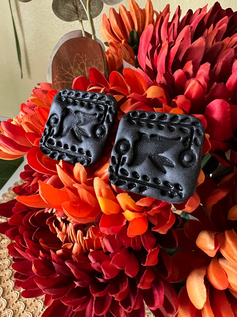 Golondrina Negra- Mexican Tile - Oreja Linda