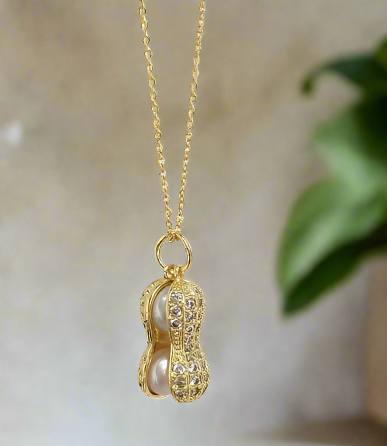 Cacahuate Necklace - Oreja Linda