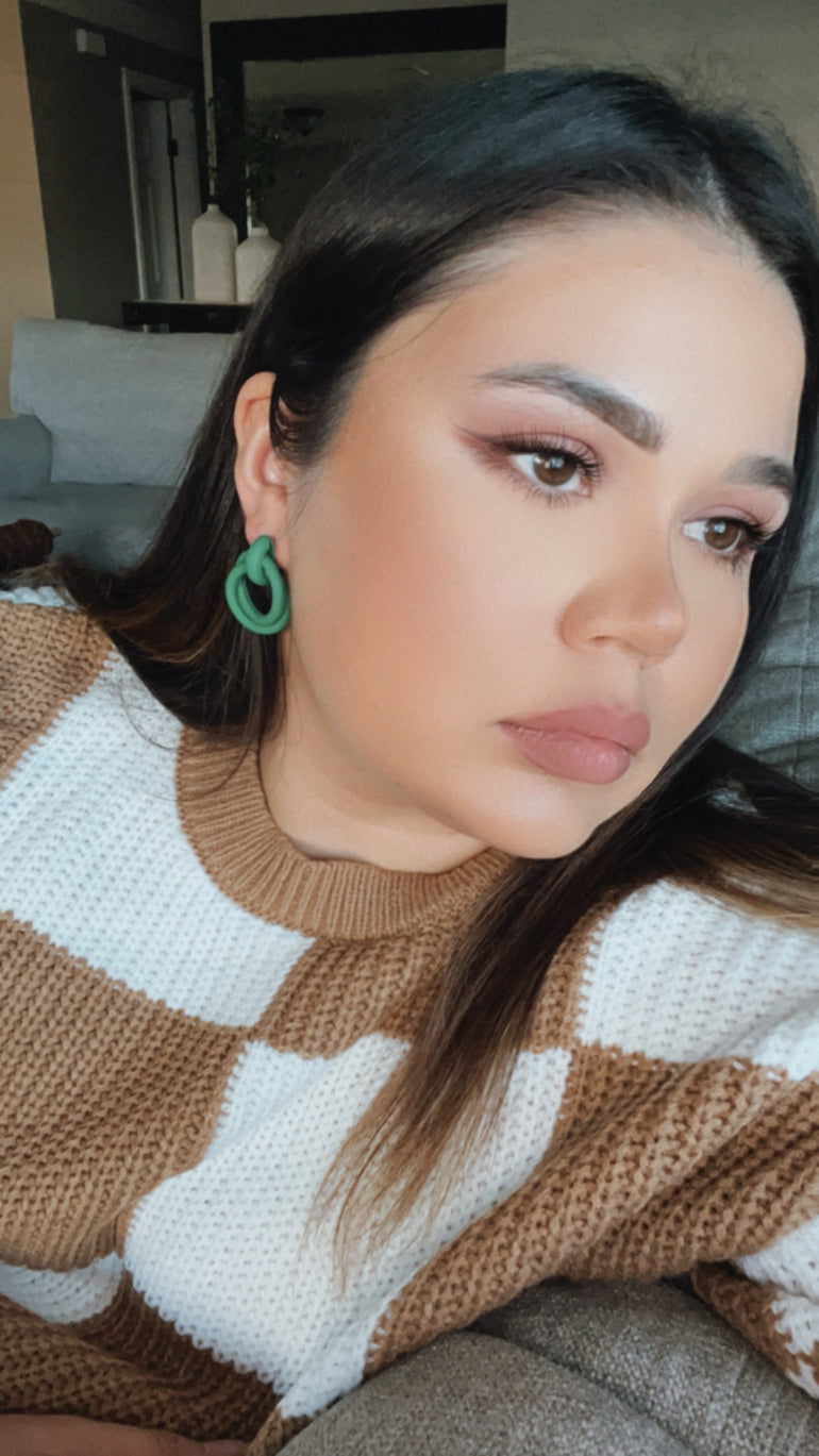 Holiday Style #2 - Oreja Linda