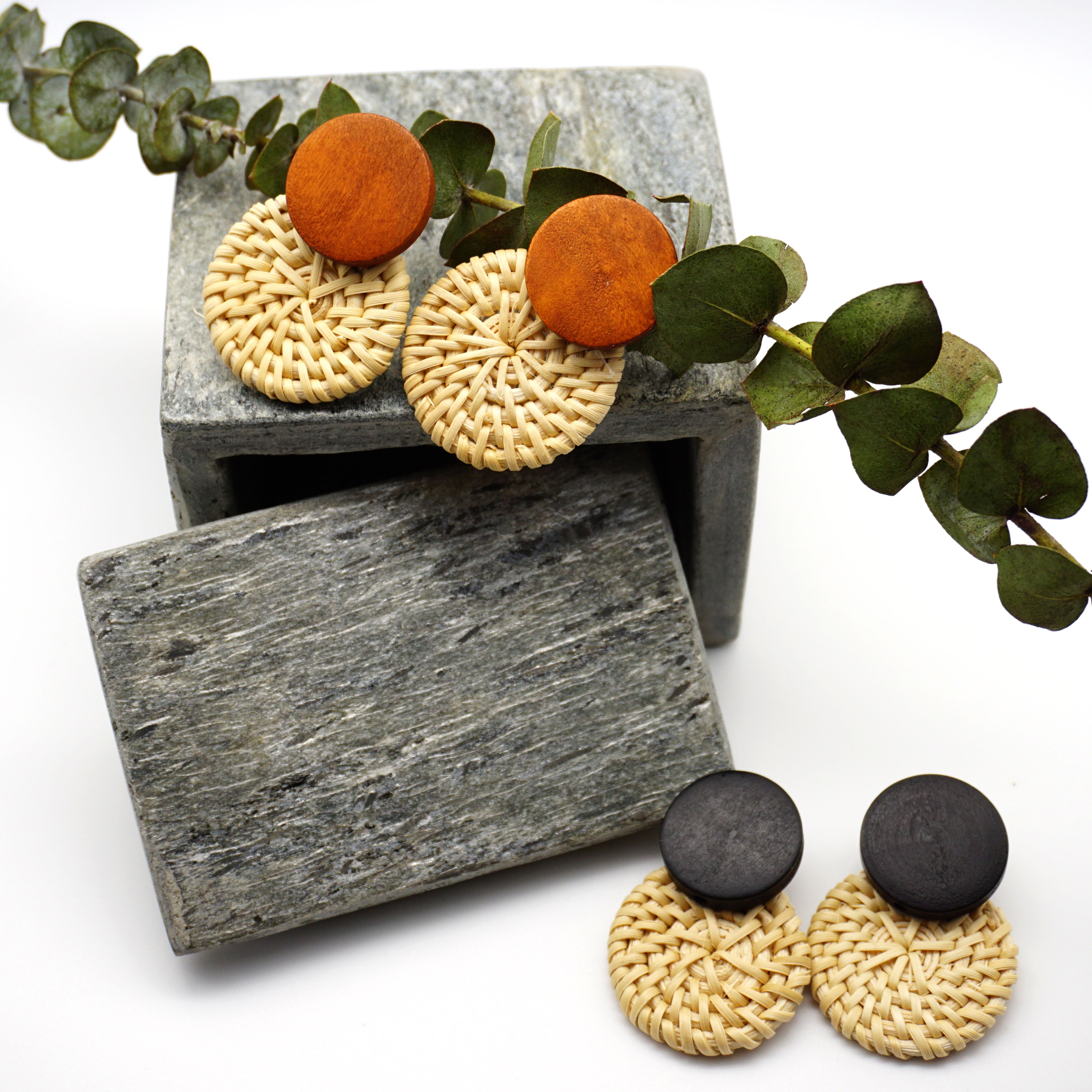 La Reine-A Earrings - Oreja Linda