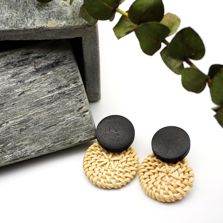 La Reine-A Earrings - Oreja Linda