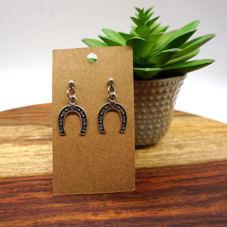 Caballo Prieto Azabache - Oreja Linda