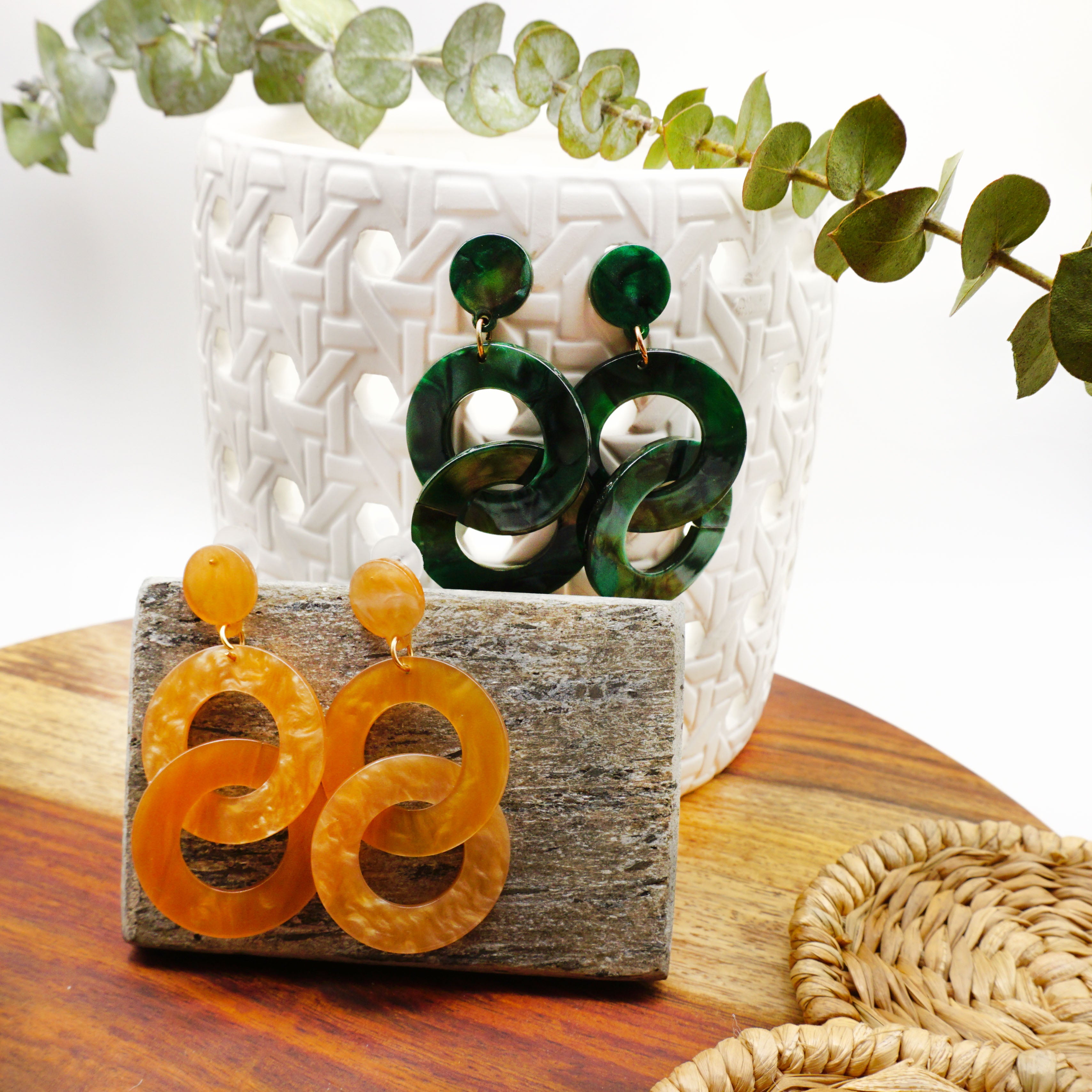 ESO SI - Oreja Linda