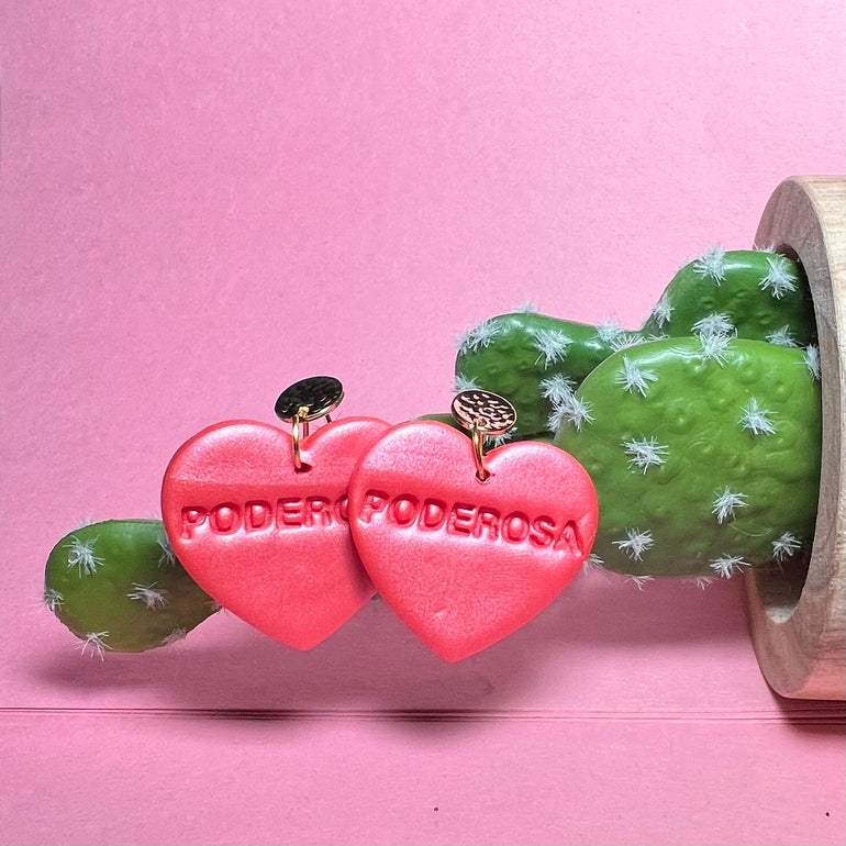 Poderosa Heart Earrings - Oreja Linda