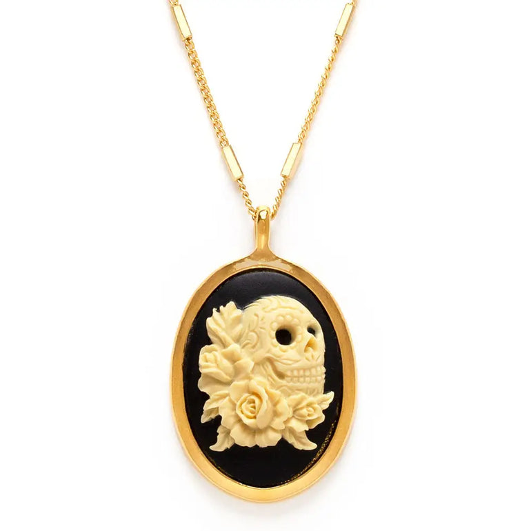 Alma Eterna gold-plated Día de los Muertos skull-and-rose cameo necklace