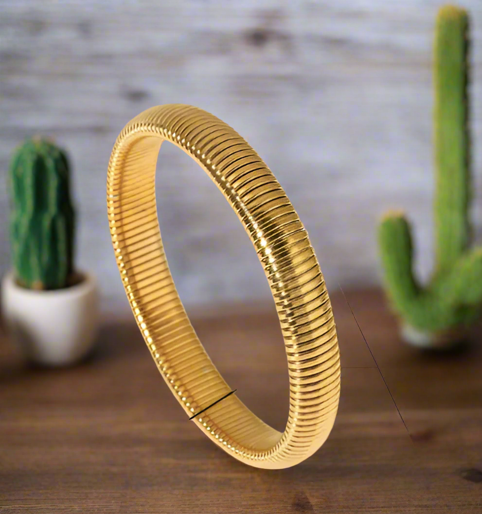 Circle Solid Color 304 Stainless Steel 18K Gold Plated Bangle