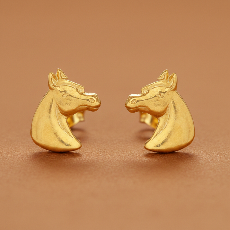 Celebrate strength and heritage with the Las Campeonas Stud Earrings. Gold-filled horse earrings inspired by Santa Anita memories, resilience, and timeless everyday style.