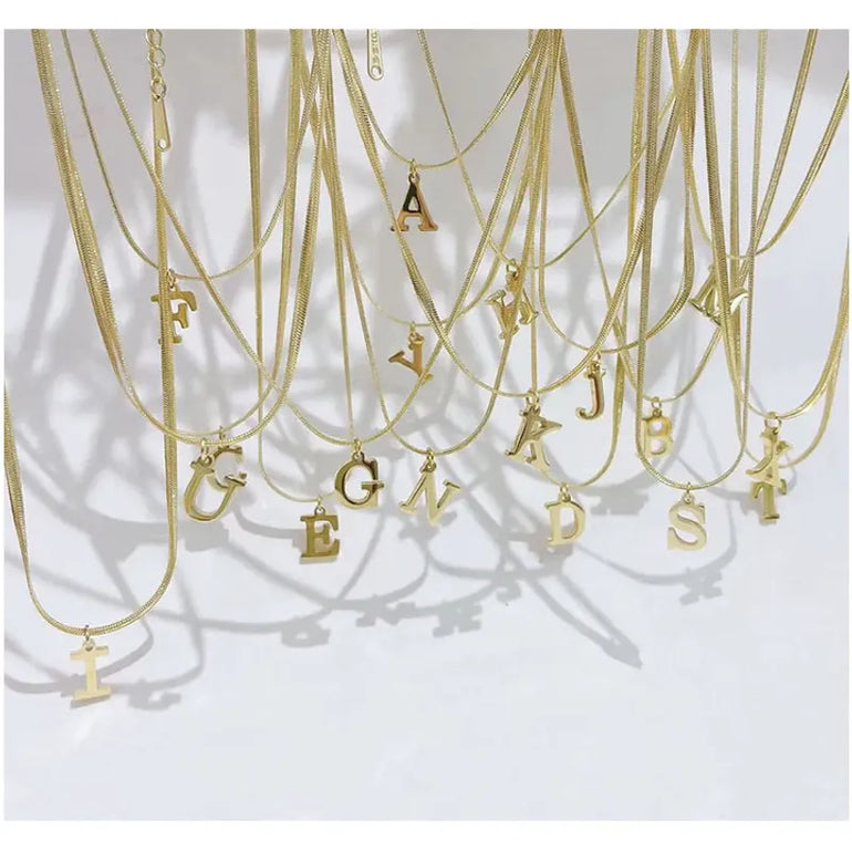 Letras Initial Necklace
